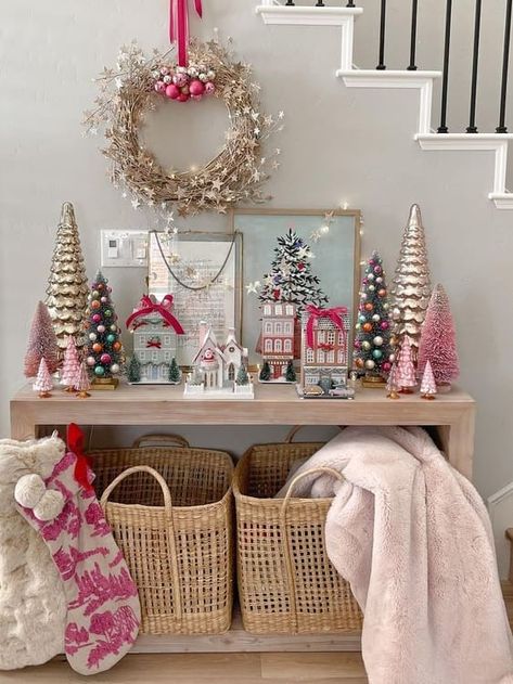 Pink & Gold Hallway Magic Pink Red White Gold Christmas, Christmas Hallway Decor Ideas, Feminine Christmas Decor, Pink Nutcracker Christmas Tree, Pink Christmas Mantle, Green And Pink Christmas Decor, Pink Green Red Christmas, Grand Millennial Christmas, Pink Christmas Table Setting