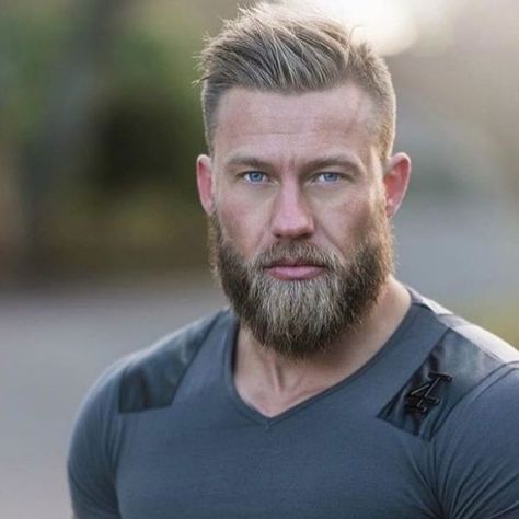 Ragnar Haircut, Viking Hairstyles For Men, Viking Beard Styles, Viking Haircut, Shaved Head With Beard, Viking Hairstyles, Fade Haircut Curly Hair, Best Fade Haircuts, Older Mens Hairstyles