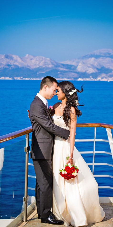 Cruise Ship Elopement, Cruise Wedding Pictures, Wedding Cruise Ideas, Cruise Wedding Dress, Royal Caribbean Wedding, Carnival Cruise Wedding, Carnival Cruise Wedding Pictures, Cruise Photography, Hip Wedding