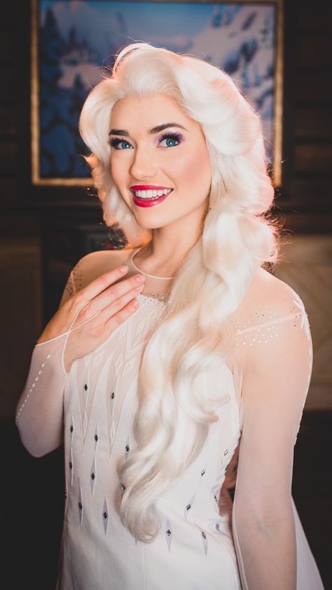 Face Character, Frozen 2, Elsa, Disney World Elsa Frozen Hair, Makeup For White Dress, Elsa Makeup, Elsa Face, Elsa Wig, Elsa Frozen Costume, Frozen Cosplay, Elsa Disney, Disney Princess Cosplay