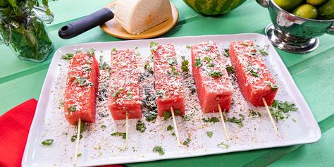 Learn how to make Florida Watermelon Elote Florida Watermelon Elote, Goddess Ideas, Watermelon Season, Elote Recipe, Tailgate Ideas, Fruit Appetizers, Entertaining Food, Florida Food, Party Hardy