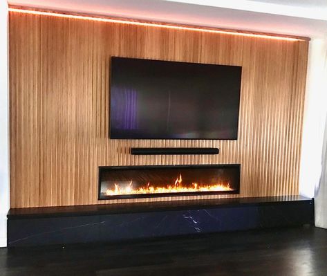 Condo Fireplace, Wood Home Decor Ideas, Tv Rum, Fireplace Walls, Decorate Wall, Garage To Living Space, Bamboo Building, Wood Wall Panel, Interior Design Classes