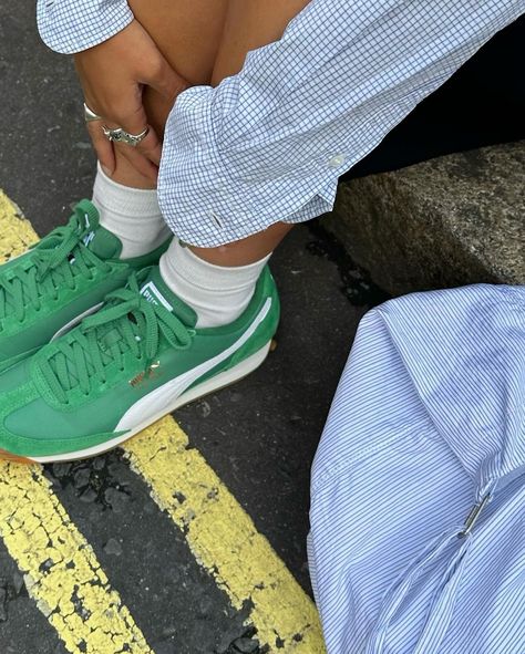 Running errands in the Puma Easy Rider 💚 @puma.uk @asos AD Puma Easy Rider, Easy Rider, Street Style Women, Everyday Outfits, Running Errands, Asos, Ootd, Street Style, Running