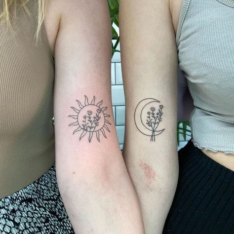 Match Tattoo, Simbolos Tattoo, Tattoo Meaningful, Maching Tattoos, Friends Tattoo, Cute Matching Tattoos, Matching Friend Tattoos, Matching Tats, Tattoo Finger