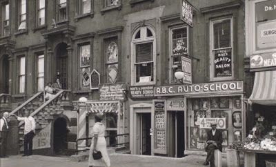 H A R L E M + B E S P O K E: REMEMBER: LENOX AVENUE CIRCA 1938 Old New York City, Eugene Atget, Old Nyc, Berenice Abbott, Harlem New York, Susan Sontag, Vintage Nyc, Cindy Sherman, Gordon Parks