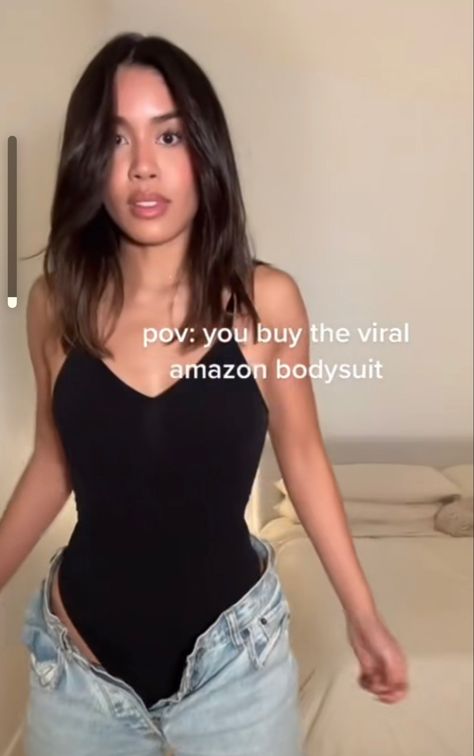 Skims Bodysuit Outfit Ideas, Outfits Aesthetic Basic, Basic Outfits Aesthetic, Basic Top Outfit, Sleeveless Top Outfit, Skims Outfit, Snatched Waist, Amazon Clothes, Body Suit With Shorts