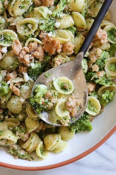 Orecchiette Pasta with Chicken Sausage and Broccoli Healthy Dinner Recipes High Protein, Dinner Recipes High Protein, Chicken Sausage And Broccoli, Easy High Protein Dinner, High Protein Dinner Recipes, Pasta With Chicken Sausage, High Protein Dinner Ideas, Orecchiette Recipes, Protein Dinner Recipes