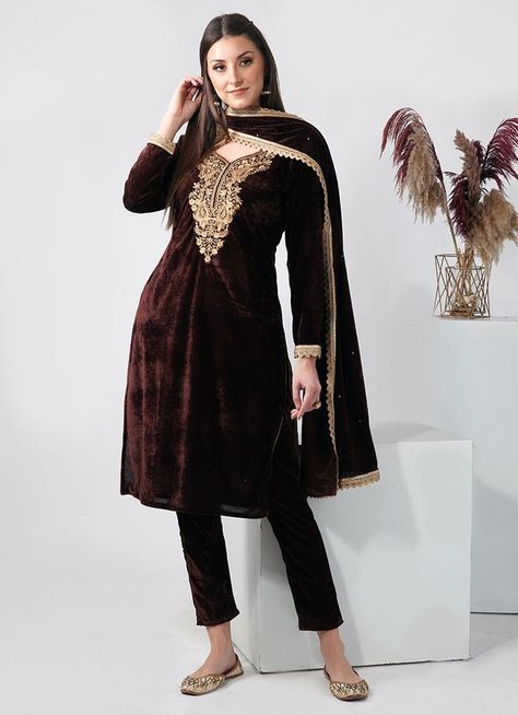 This is a brown straight cut suit in velvet fabric, comes with gold embroidery detailing on neckline and center front. This look is completed by brown velvet straight cut trouser and a matching brown velvet dupatta with gold border its 4 sides with swarovski stones. Patiala Dress, Kurti With Jeans, Indian Clothing Brands, Velvet Dupatta, Indian Dresses Online, Ethnic Wear Indian, Pakistani Clothes Online, Pakistani Suits Online, Pakistani Lawn Suits