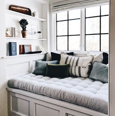 Bedroom Window Seat, Library Space, Window Seat Design, Bedroom Seating Area, Basement Office, Window Nook, Corner Seating, Cottage Shabby Chic, Window Seats