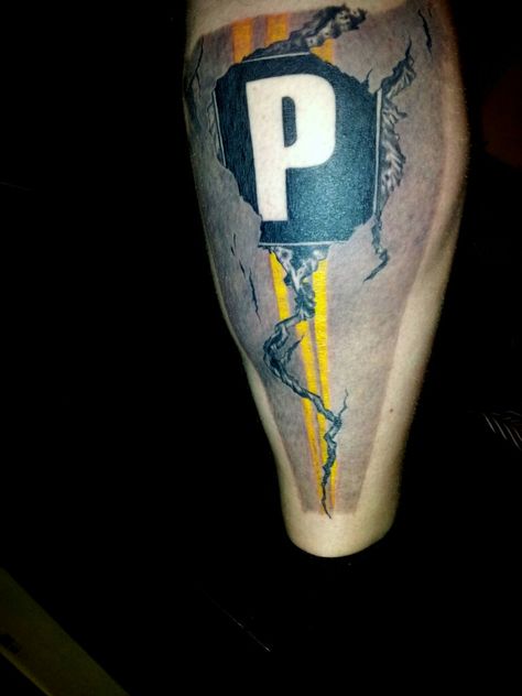 Portishead Glory Box Music Album Cover, Music Albums, Music Album, Geometric Tattoo, Album Covers, Tattoos, Color