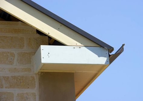 Drip edge Rain Gutters Drainage Ideas, House Without Gutters, Roof Drip Edge, Board Design Ideas, Downspout Drainage, House Gutters, Gutter Drainage, Diy Gutters, Gutters And Downspouts