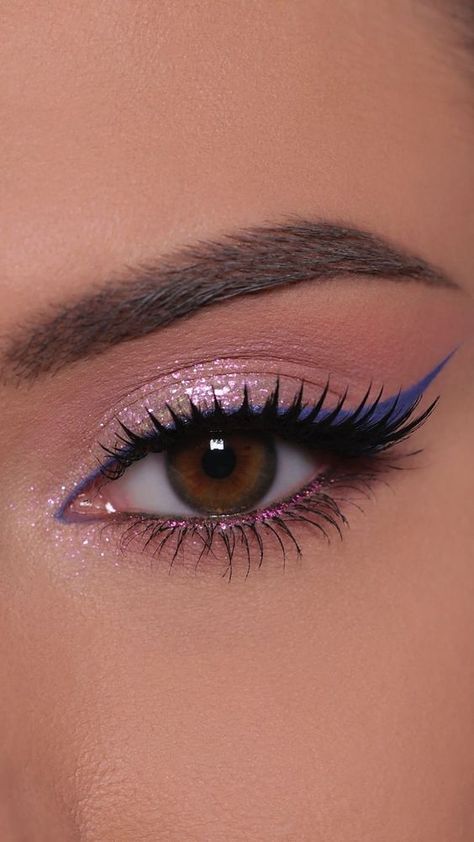 Makeup Ideas For Party Night, Summer Eyeshadow Looks, Colourful Eye Makeup, Spring Make Up, Colourful Eyeshadow, Make Up Color, Creamy Eyeshadow, Pretty Eye Makeup, Prom Eye Makeup