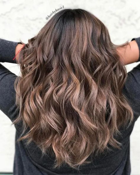 Upgrade your thick hair this year with a new style. Simply let your hairstylist cut choppy layers to shape up those voluminous tresses. New Long Haircuts, Long Hairstyles With Layers, Hairstyles With Layers, New Long Hairstyles, Haircuts For Long Hair With Layers, Long Haircuts, Long Layered Haircuts, Haircuts For Medium Hair, Long Layered Hair