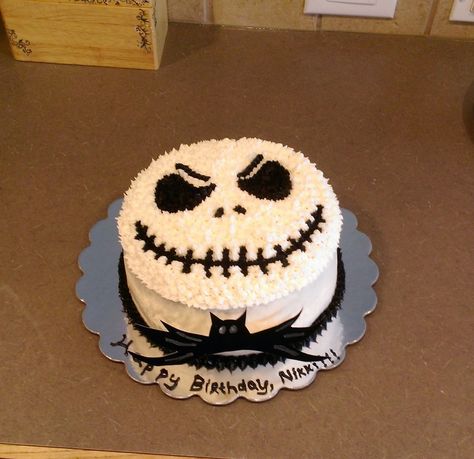 Jack Skellington Birthday, Jack Skellington Cake, Nightmare Before Christmas Cake, Pasteles Halloween, Halloween Cake Decorating, Nightmare Before Christmas Halloween, Cakes Recipes, Christmas Birthday Party, Birthday Halloween Party