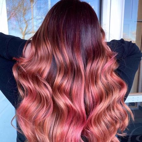 5 Pink Balayage Looks to Try – From Pastel to Fuchsia Balayage Pink Hair, Balayage Pink, Pink Balayage, Professional Hair Color, Cool Blonde Hair, Balayage Hair Dark, How To Lighten Hair, Hair Idea, Dark Blonde Hair