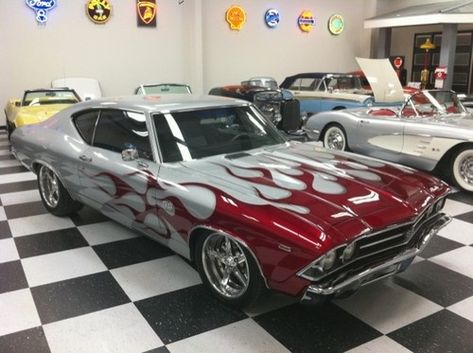 10 Vehicles That Rocked the Flames on Their Paint Jobs Muscle Car Paint Jobs, Cars With Flames, 1969 Chevelle Ss, 1969 Chevelle, Car Paint Jobs, Chevy Chevelle Ss, Chevy Muscle Cars, Chevy Chevelle, K Wallpaper