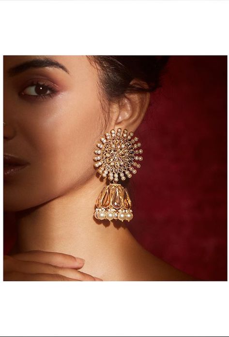 Jewellery Fashion Shoot, Jewellery Photoshoot, Jewellery Shoot, Gold Jewelry Prom, Jewelry Prom, Jewellery Photography Inspiration, Jewellery Photography, Indian Fashion Trends, Model Shoot