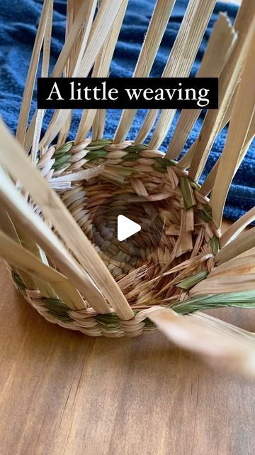 Forage_from_nature on Instagram: "I often use multiple fibre strands when making my baskets.  Here is how I twist them together to create a neater stitch.   #basketry #basketweaving #basketmaking #twining #twistingfibres #naturalfibres #foragedfibres #foraged_from_nature #basketrytechniques #little baskets" Foraged Fibres, Little Baskets, Basket Making, March 16, Basket Weaving, To Create, Baskets, Weaving, Twist