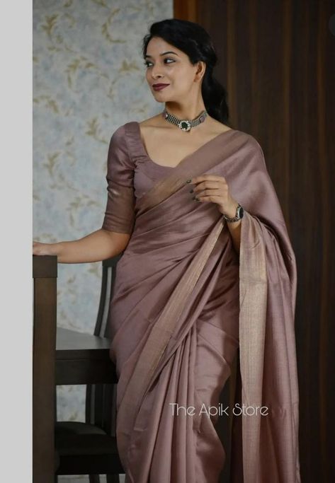 Kerala Saree Blouse Designs, Latest Maxi Dresses, Saree Wearing Styles, Tussar Silk Sarees, Simple Saree Designs, New Saree Blouse Designs, Dresses For Summer, Fashionable Saree Blouse Designs, Frock For Women