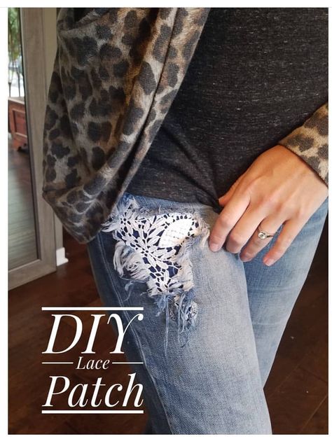 Diy Lace Jeans, How To Patch Jeans, Holey Jeans, Diy Old Jeans, Diy Ripped Jeans, Mending Clothes, Lace Jeans, Lace Diy, Blue Jeans Crafts