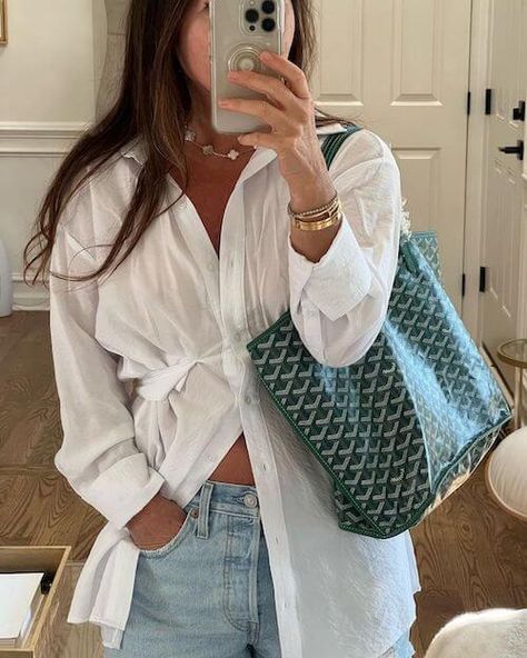 Goyard Tote Price, Goyard Tote Outfit, Goyard Monogram, Goyard Tote Bag, Goyard Handbags, Louis Vuitton Outfit, Goyard Tote, Purse Outfit, Luxury Tote Bags