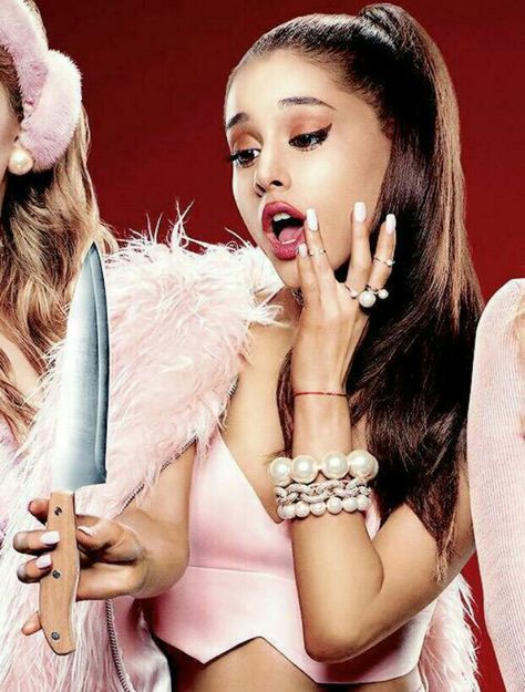 Scream Queens photoshoot Scream Queens Fashion, Ariana Grande Style, Ariana Grande Pictures, Scream Queens, Chanel 2, Dangerous Woman, Celebrity Makeup, Pop Star, Girly Girl