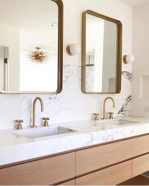 Big Bathroom Design, Windowless Bathroom, Mid Century Modern Bathroom, Bathroom Top, Mandy Moore, Widespread Bathroom Faucet, Bathroom Ideas Modern, Big Bathrooms, Trendy Bathroom