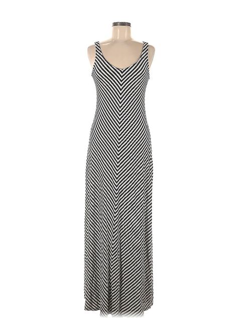 Love, Fire Casual Dress Size: Medium Gray Dresses - used. 95% RAYON, 5% SPANDEX, Maxi, V-Neck, Chevron/Herringbone, Midi/Calf Length, Sleeveless | Love, Fire Casual Dress - Maxi: Gray Chevron/Herringbone Dresses - Used - Size Medium Gray Casual Dress, Gray Dresses, Love Fire, Grey Chevron, Dress Maxi, Gray Dress, Herringbone, Casual Dress, Women Handbags