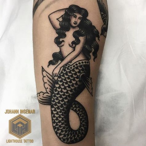 2 Likes, 1 Comments - @lighthouse_tattoo on Instagram: “Black and grey traditional mermaid from @sign_of_the_wolf FOR BOOKINGS w: lighthousetattoo.com.au…” Aquarius Mermaid Tattoo, Aquarius Mermaid, Black And Grey Traditional, Mermaid Tattoo Meaning, Traditional Mermaid, Traditional Mermaid Tattoos, Nesting Doll Tattoo, Mermaid Sleeve Tattoos, Mermaid Tattoo Designs