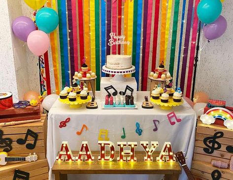 Music Birthday Party Decorations, Music Birthday Party Theme, 3rd Birthday Party For Boy, Music Party Decorations, Music Birthday Party, Music Theme Birthday, Baby Party Decorations, Birthday Music, Music Themed Parties