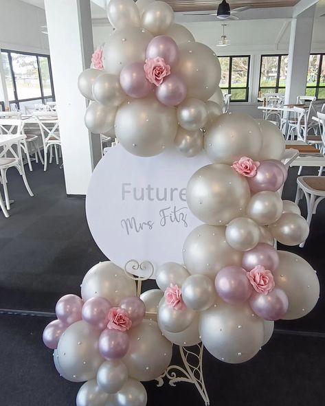 Petals,pearls and Prosecco 🤍🌸🩷🥂 Bridal Shower pretty. *Balloon garland on easel/ "NEW" soft pastel Silk range by @sempertex - Cream Pearl and Blossom Pink/ pearl adornments and soft pink roses. Custom Vinyl Print Acrylic signage 👌 #balloonlady #every_special_moment #balloonsnelsonbay #nelsonbayballoons #wedeliverballoons #wedoballoons #mobileballoondelivery #worimicountry #balloongarland #bridalshower #futuremrs #customballoons #customsigns #portstephensballoons #loveportstephens #psiloveyou Soft Pink Roses, Acrylic Signage, Balloon Delivery, Custom Balloons, Vinyl Print, Pearl Cream, Custom Vinyl, Pink Pearl, Balloon Garland