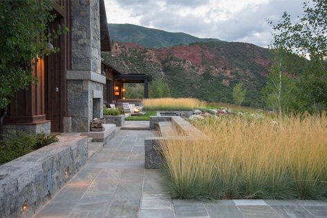 A Landscape Restored: Big Skies and Wildlife Habitats in Aspen - Gardenista Landscape Architecture Design Garden, Colorado Landscaping, Colorado Ranch, Outdoor Gathering Space, Colorado Landscape, Usa Design, Design Workshop, Modern Ranch, Garden Design Plans