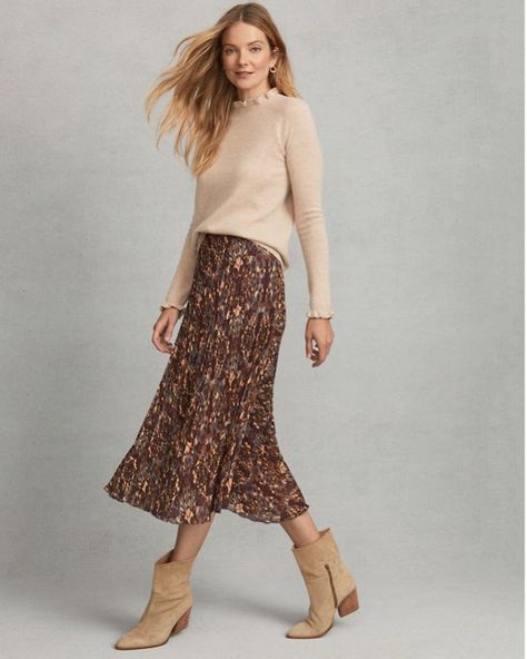 Bohemian Outfits Winter, Fall Maxi Skirt Outfits, Fall Maxi Skirt, Petite Midi Skirt, Skirt Styling, Maxi Skirt Fall, Midi Skirt Fall, Skirt Outfit Fall, Best Winter Outfits