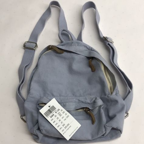 BRANDY MELVILLE Bags/ Mini bag pack, Color Lilac, New never been worn. ONE SIZE. Brandy Melville Backpack, Brandy Melville Bag, Brandy Backpack, Mini Bag Pack, Bag Pack, Bags Mini, Bagpack, Brandy Melville, Mini Bag