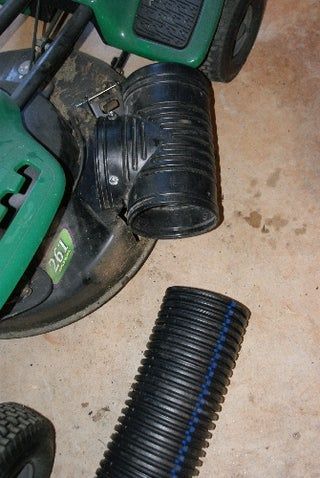 A Grass/Leaf Catcher for Your Riding Mower : 13 Steps - Instructables Riding Lawn Mower Attachments, Craftsman Riding Lawn Mower, Lawn Sweeper, Lawn Mower Maintenance, Lawn Mower Tires, Lawn Mower Trailer, Lawn Mower Repair, Riding Mower Attachments, Homemade Tractor