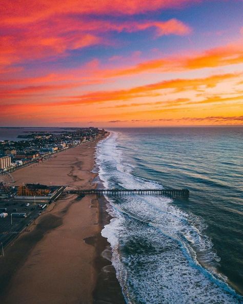 Ocean City Maryland Beach, Maryland Beaches, Savannah Beach, Tybee Island Beach, Texas Beaches, Beach Wall Collage, Beach Week, Myrtle Beach Vacation, Ocean City Maryland