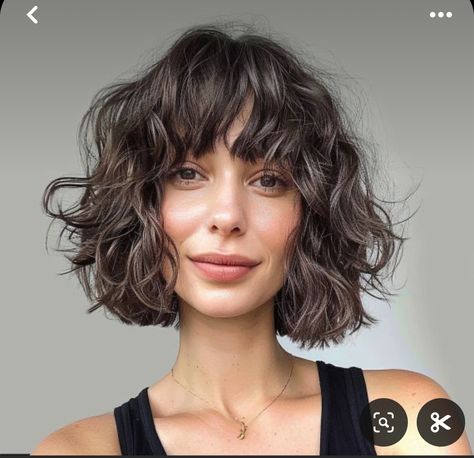 Wavy Hair Short Haircut With Bangs, Thick Wavy Bob With Bangs, Short Bob With Bangs Wavy Hair, French Bob With Bangs Wavy Hair, Short Hair Wavy Bangs, Short And Wavy Hairstyles, Short Naturally Wavy Hair Haircuts, Curly Cut Short Hair, Wavy Bob Haircuts Thick Hair