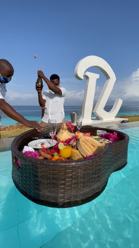 hotelsandresorts on Instagram: Breakfast at @royalzanzibarbeachresort #Zanzibar #Nungwi 🌴 📽 @hotelsandresorts Zanzibar Beach, Floating Breakfast, Zanzibar Beaches, Instagram Breakfast, Africa Destinations, Safari Travel, Vacation Packages, Beach Resort, Tropical Paradise