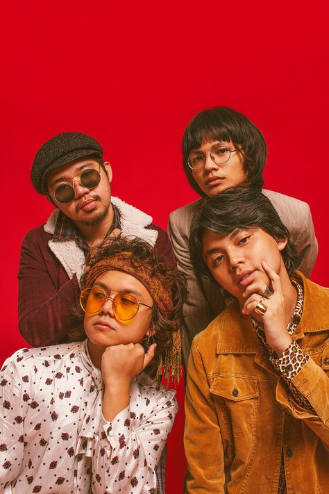 Here’s why IV OF SPADES is about to become your new favorite band Zild Benitez, Iv Of Spades, Band Photoshoot, King Of Spades, Retro Band, Make Your Life Better, Group Poses, Arte Punk, Desain Editorial