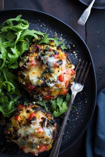 Portabella Mushrooms Recipes, Stuffed Portabella, Portabella Mushrooms, Creamy Recipes, Stuffed Portabella Mushrooms, Delicious Vegetables, Recipe Healthy, Easy Appetizer Recipes, Healthy Easy