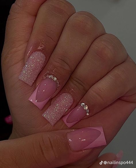 Baby Pink Nails, Simple Gel Nails, Grunge Nails, Girly Acrylic Nails, Short Square Acrylic Nails, Acrylic Nails Coffin Pink, Bling Acrylic Nails, Acrylic Nails Coffin Short, Short Acrylic Nails Designs