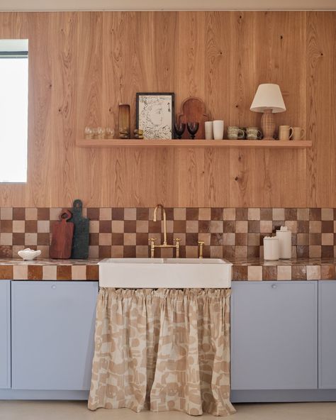 Your Stuga project is complete, but you have some leftover planks. Now what? We’ve got five ideas to use up those extras while adding lots of cool character to your home. What are we missing? ✨ Bathroom Sink Skirt, Built In Sofa, Countertop Backsplash, Sarah Sherman, Shaker Heights, Sarah Sherman Samuel, Painted Kitchen Cabinets Colors, Ikea Kitchen Cabinets, Cabinet Paint Colors