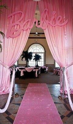 Barbie themed entrance Vintage Barbie Party, 17. Geburtstag, Barbie Party Decorations, Barbie Theme Party, Party Entrance, Anniversaire Harry Potter, Barbie Birthday Party, Barbie Theme, Barbie Wedding