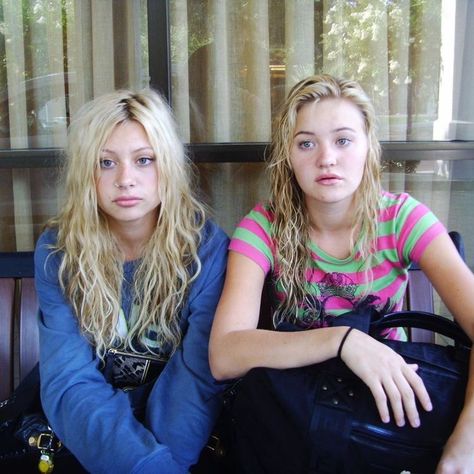 Woman Manifestation, Phil Of The Future, Ideal Woman, Aly Michalka, Aly And Aj, Aj Michalka, 2000s Girl, Disney Channel Stars, Pretty Ppl