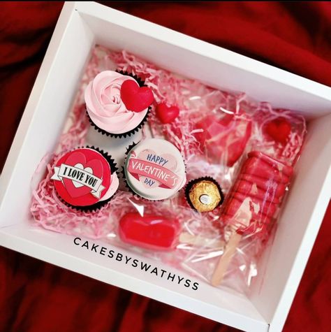 Valentine's day hamper box ideas + heart + Cupcake + love + red Valentine Cake Hampers Ideas, Cake Hamper, Hamper Box, Hamper Boxes, Valentines Day Cakes, Valentine Cake, Love Cupcakes, Red Love, Valentine Day Special