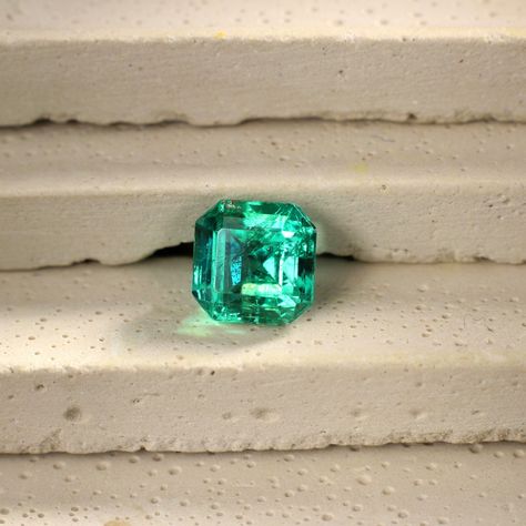 The reason for your Happiness !! This perfect Square Octagon Emerald that can be used as a versatile gem in a Men’s Ring or Women’s Ring 0.95 cts Available . . . . . . . . #emerald #emeraldjewelry #finejewelry #instagems #squareemerald #birthstones #asschercut #onlinebusiness #finegems #emeraldring #customjewelry #custommade #vintagejewelry #onlinegems Loose Emeralds, Custom Jewellery, Perfect Squares, S Ring, Zambian Emerald, Emerald Color, Asscher Cut, Custom Ring, Emerald Jewelry