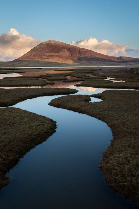 Unusual landscape on the Isle of Harris, Scotland Isle Of Bute Scotland, Kilt Rock Isle Of Skye, Harris Scotland, Camping Scotland, Isle Of Skye Hikes, Fairy Pools Isle Of Skye, Hebrides Scotland, Country Photos, Fairy Pools Isle Of Skye Scotland