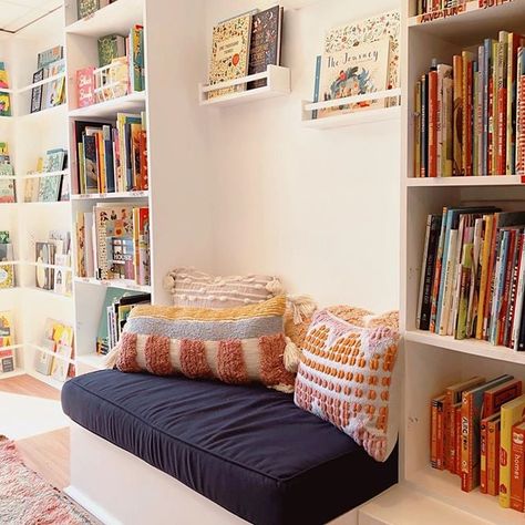 Kids' Reading Nook Ideas and Inspiration | POPSUGAR Family Reading Corner Kids Room, Book Nook Kids, Reading Nook Closet, Reading Corner Kids, Cosy Reading Corner, Building Shelves, Reading Nook Kids, Cute Decorations, Cozy Reading Corners