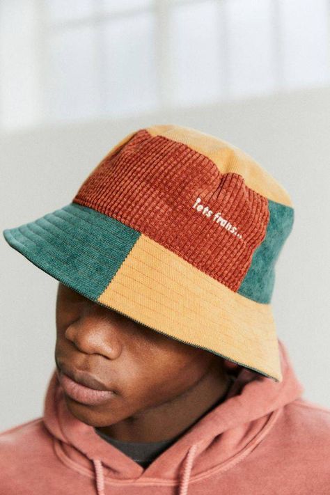 Patchwork Bucket Hat, Bob Chapeau, Bucket Hat Fashion, Mens Bucket Hats, Estilo Rock, Crochet Bucket Hat, Hat Ideas, Upcycled Fashion, Cool Hats