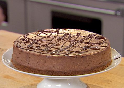 Chocolate Espresso Cheesecake with Ganache, i hope i have enough time someday to make this! Espresso Cheesecake, Barefoot Contessa Recipes, Chocolate Cheesecake Recipes, Ganache Recipe, Chocolate Cheese, Chocolate Espresso, Barefoot Contessa, Cheesecake Recipe, Chocolate Cheesecake